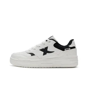 XTEP Air Force 1 2.0 Coverage Wear Resistant Lightweight Low Top Skateboard Shoes Women's Canvas White/Black