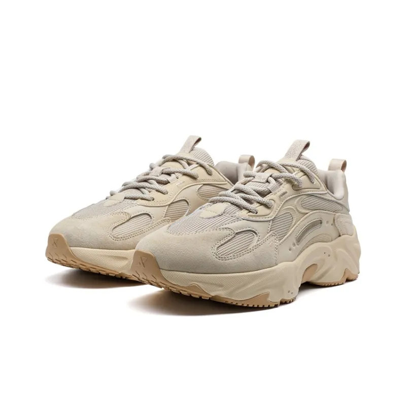 XTEP Migratory Non slip Lightweight Low Top Casual Shoes Men's Clay-4