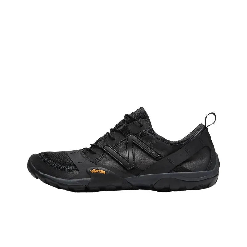 New Balance MT10O Issey Miyake Black-0