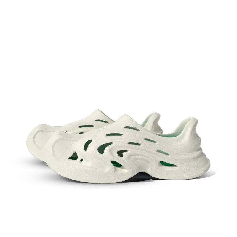 MAISON MISFIT 15 Gourmand Clogs Men's White Surface Green Base-1