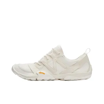 New Balance MT10O Issey Miyake White