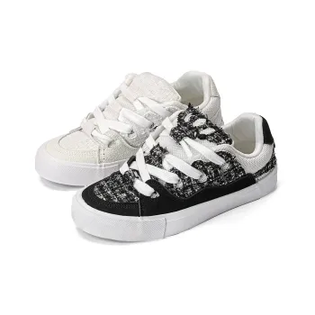 DM Anti Slip Wear Resistant Low Top Skateboard Shoes Unisex