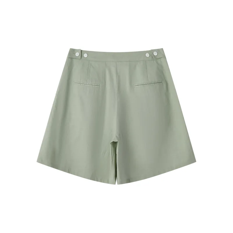 FINITY Casual Shorts Women's Green-1