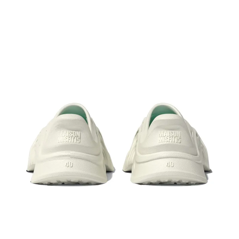 MAISON MISFIT 15 Gourmand Clogs Men's White Surface Green Base-3