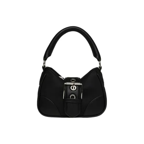 STEVE MADDEN Shoulder Bags