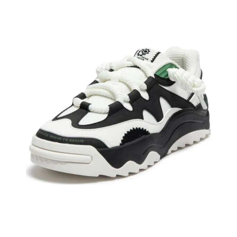 361° Durable Breathable Low Top Skateboard Shoes Women's White Black-1