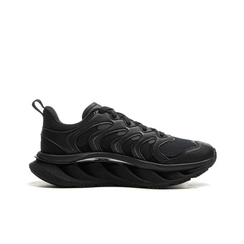 LiNing Curved CRC Anti Slip Wear Resistant Low Top Casual Shoes Women's Black-1