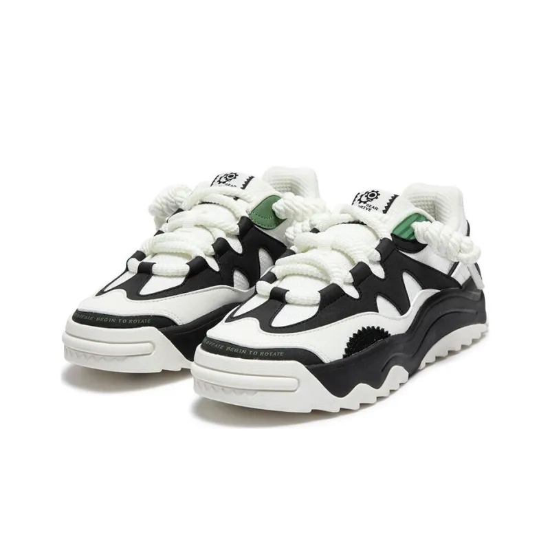 361° Durable Breathable Low Top Skateboard Shoes Women's White Black-2