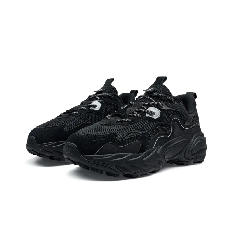 XTEP Migratory Lightweight Height Increasing Coverage Low Top Casual Shoes Women's Black/New Metallic Silver-3