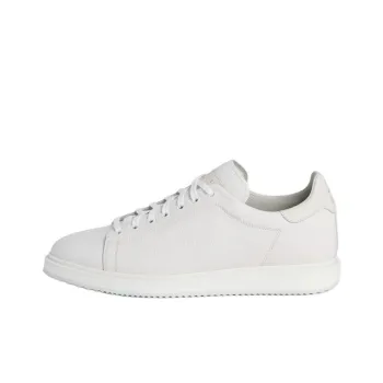 Brunello Cucinelli Round Toe Lace Up Sneakers