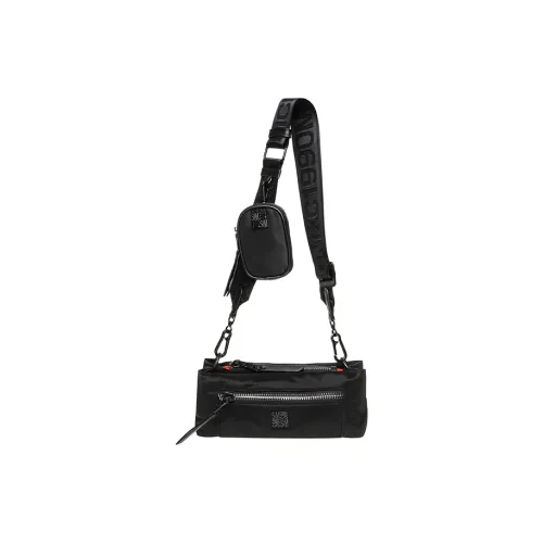 STEVE MADDEN Shoulder Bags