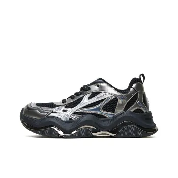 SHOOT BRAND Flying Edge Plum Jogging Height Increasing Slip Resistant Low Top Chunky Sneakers Unisex Black Silver
