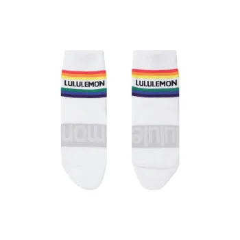 Lululemon Women's Mid Calf Socks