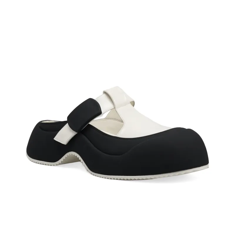 CORINNA DI MARSALA Cut Out Slip Resistant Wrap toe Slippers Women's-9