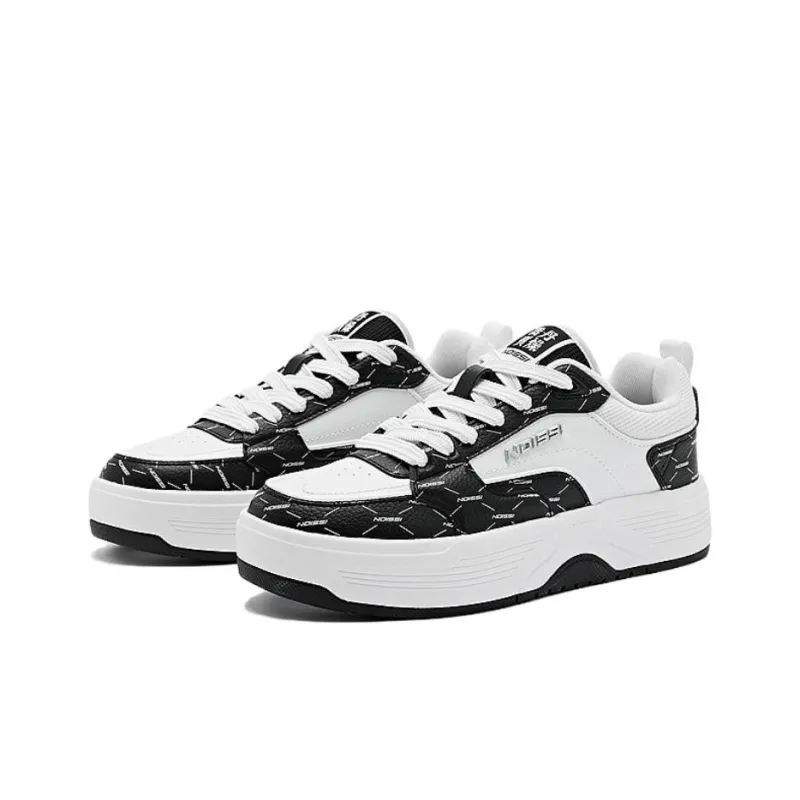 QIAODAN Anti Slip Wear Resistant Low Top Skateboard Shoes Women's Black White-2