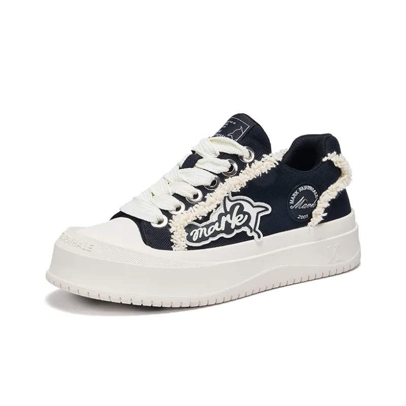 FAIRWHALE Midnight Moonlight Skateboard Shoes Unisex-1