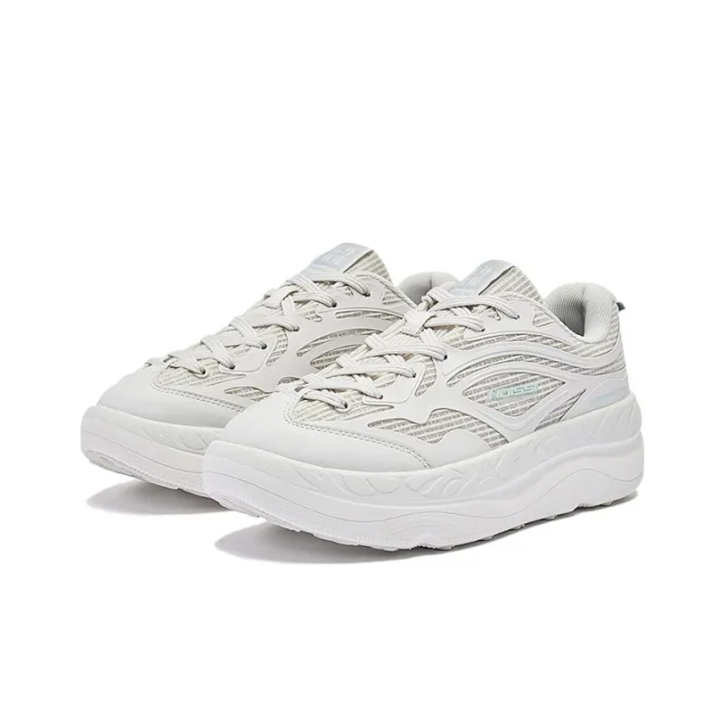 QIAODAN Anti-Slip Wear-Resistant Low-Top Skateboard Shoes Women's Gray White-2