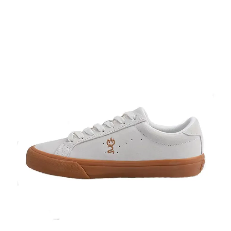 GOLUCK The Big Dipper Collection Coverage Slip Resistant Cushioning Abrasion Resistant Low Top Skateboard Shoes Unisex-0