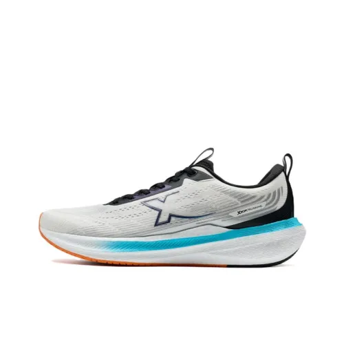 XTEP Cushioning Wear Resistant Low Top Sprint Running Shoes Men's Black White Blue