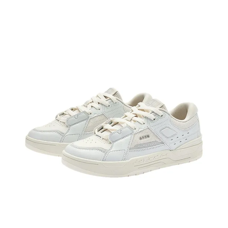 QIAODAN Non-slip Wear-resistant Shock Absorption Low-Top Skateboard Shoes Women's White Gray-2