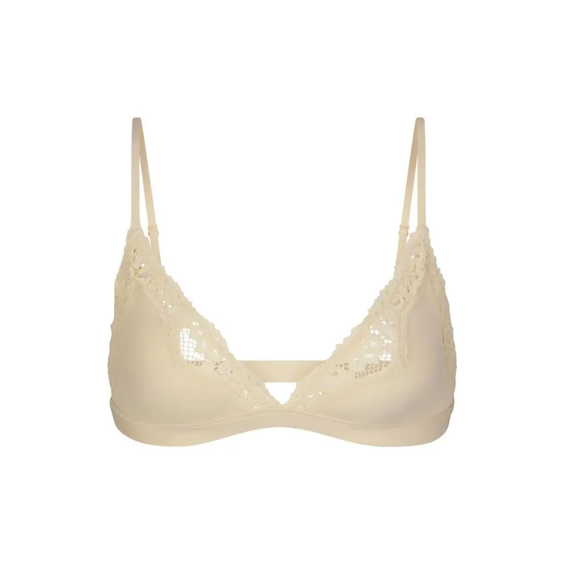 SKIMS FITS EVERYBODY LACE TRIANGLE BRALETTE Bra Women's BUTTER/Yellow-0