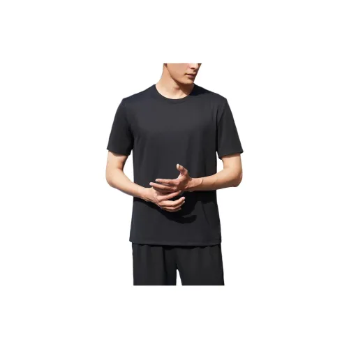 Shu family T-Shirts Men Pure Black