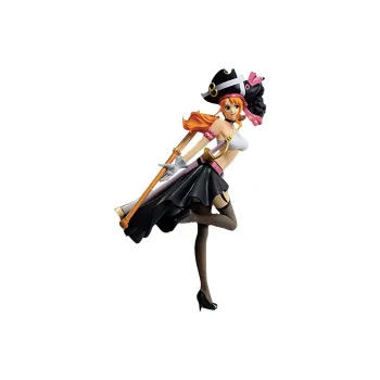 BANPRESTO Nami Glass Factory, Ichiban Kuji Film Red Movie Scale Figures