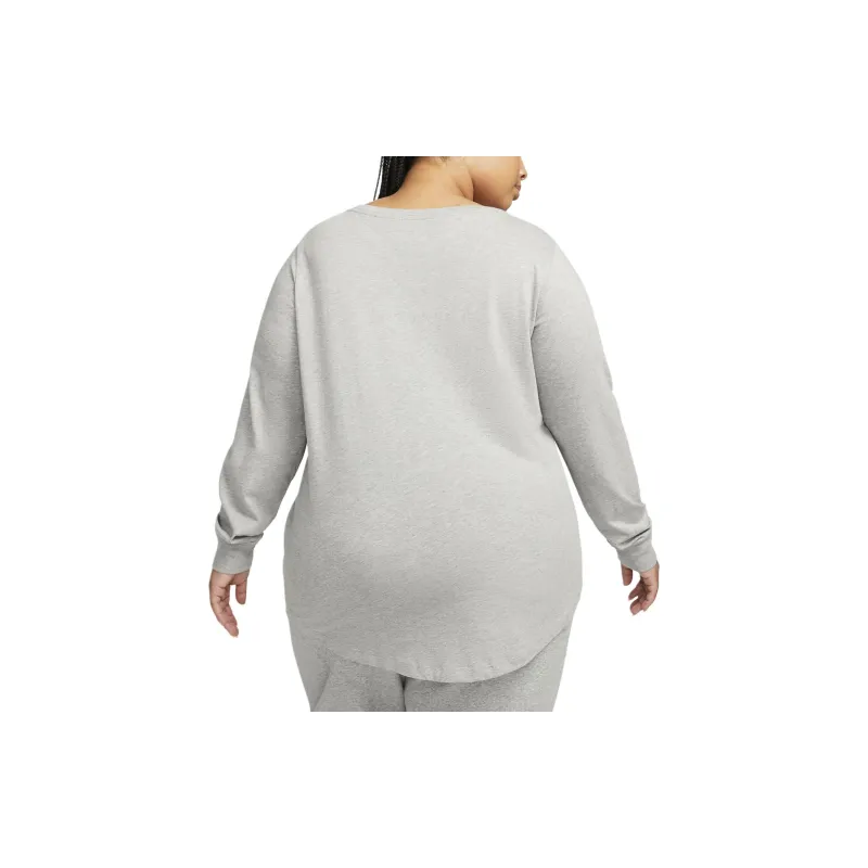 Nike Sportswear Club Women's Long Sleeve T Shirt Plus Size-1