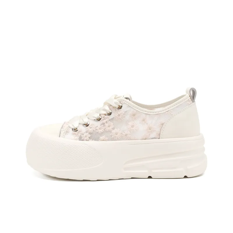 D:FUSE SCANDINAVIA White Sneakers Low-Top Skateboard Shoes Women's-0