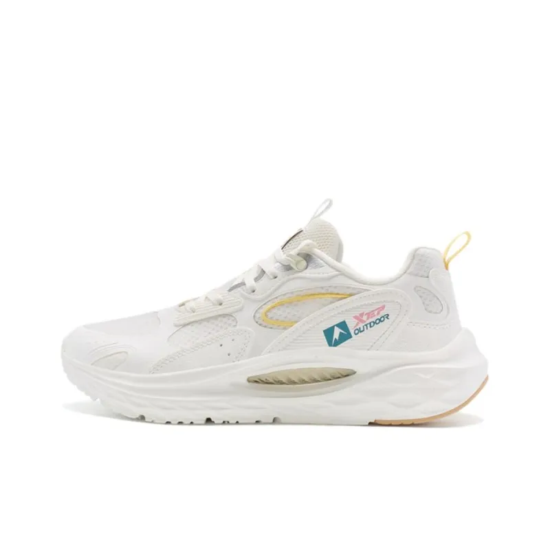 XTEP Lingning 2.0 Slip Resistant Low Top Outdoor Shoes Women's White-0