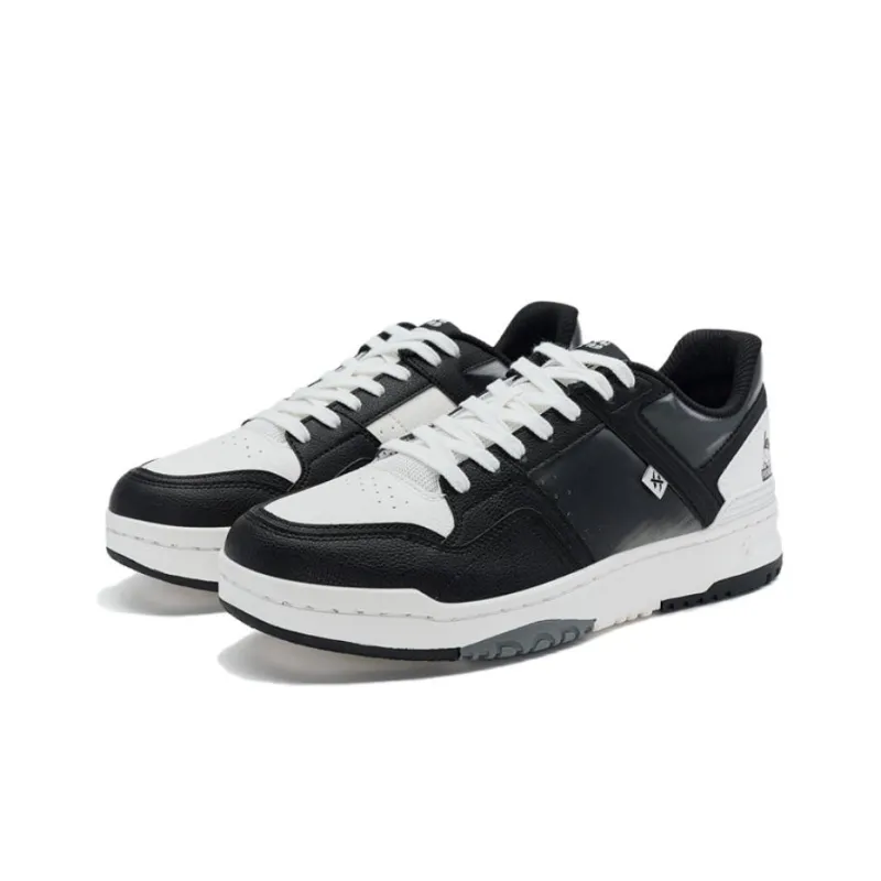 Sanrio x XTEP Gene Slip Resistant Low Top Skateboard Shoes Men's Black White-2