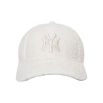 New Era Sherpa Baseball Caps Unisex White