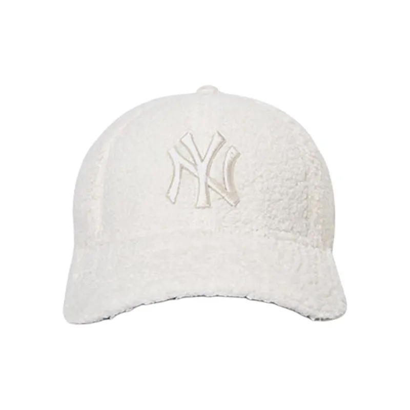 New Era Sherpa Baseball Caps Unisex White-0