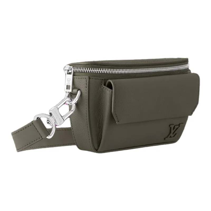 LOUIS VUITTON PILOT Grain Cow Leather Wallet Men's Khaki-1