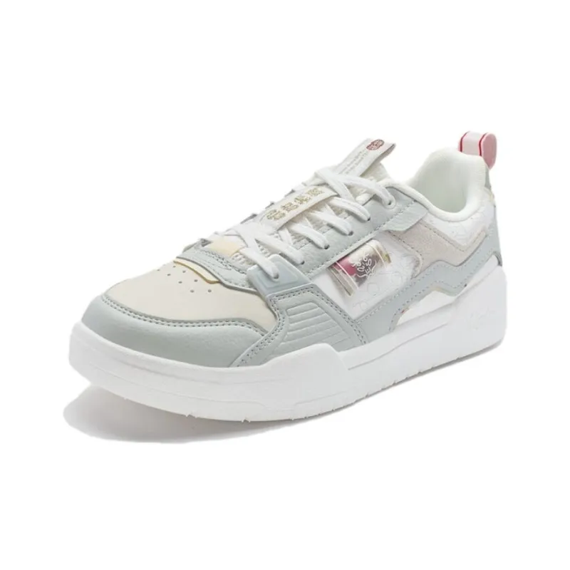XTEP New Year Collection Anti Slip Wear Resistant Low Top Skateboard Shoes Women's White Green-1