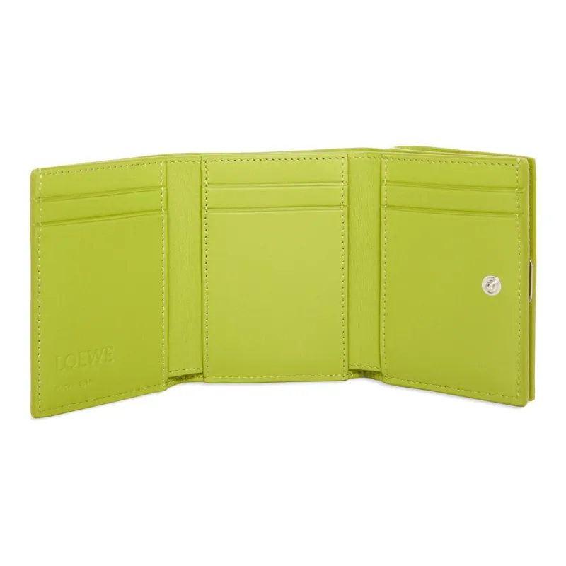 LOEWE Anagram Pebble Texture Calfskin Wallet Women's Pasture Green-1
