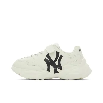 MLB New York Yankees Anti Slip Wear Resistant Low Top Kids Lifestyle Shoes Ecru Grade School
