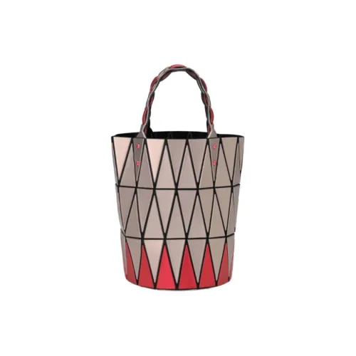 ISSEY MIYAKE Basket Handbags