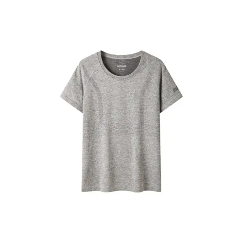 OUTDOOR PRODUCTS T-Shirts Women's Castle Gray