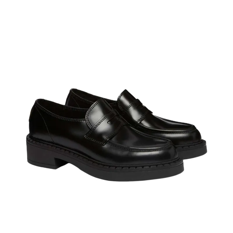 G.H. Bass & Co. Albany II Loafers Women's Black-2