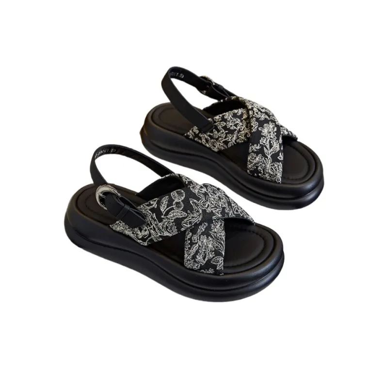 Help Beach Sandals Women's Black/Beige-3
