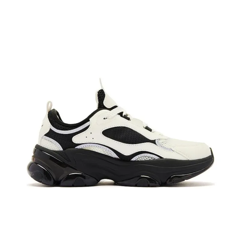 QIAODAN Spriggle Bunny III Breathable Lightweight Low Top Casual Shoes Women's White Black-1