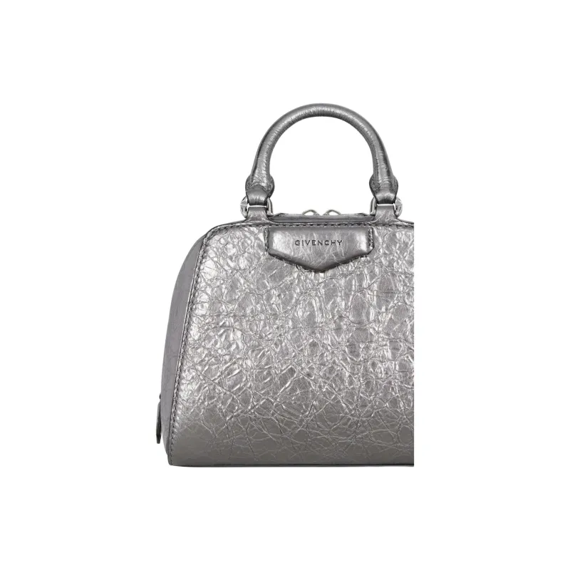 GIVENCHY Antigona Laminated Lambskin Shoulder Bag, Crossbody Bag, Handbag Women's Silver Gray-4