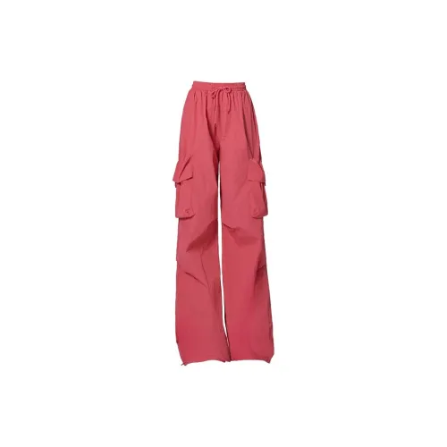 Enhanced Cargo Pants Women's Red