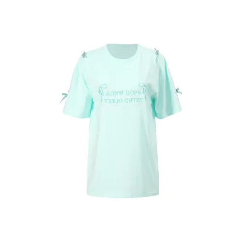 INNI T-Shirts Women's