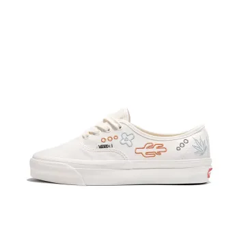 Vans Mte Slip Resistant Low Top Skateboard Shoes Unisex Beige