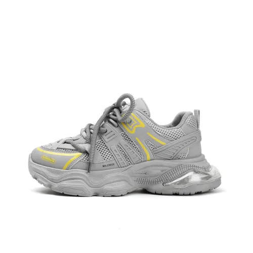 Black tailed Deer Slip Resistant, Breathable, Lightweight Low Top Chunky Sneakers Men's Gray