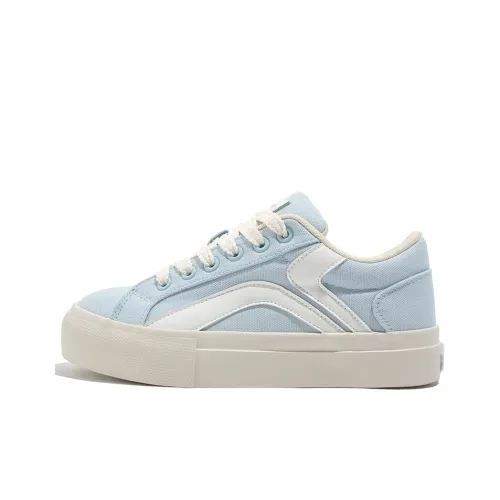 TUOPIN Slip Resistant, Abrasion Resistant, Lightweight Low Top Casual Shoes Unisex Sea Salt Milk Blue