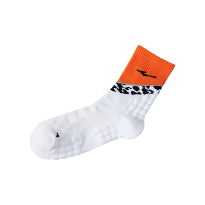 Erke Mid-Calf Socks Men's Fluorescent Racing Orange-1