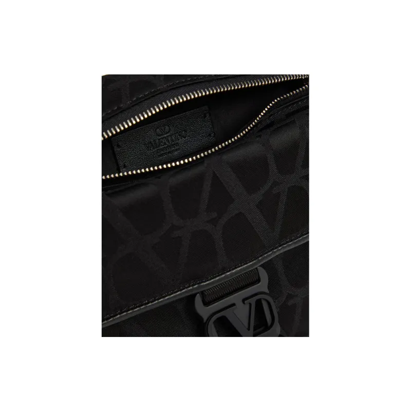 Valentino Toile Iconographe Zip Up Messenger Bag-6